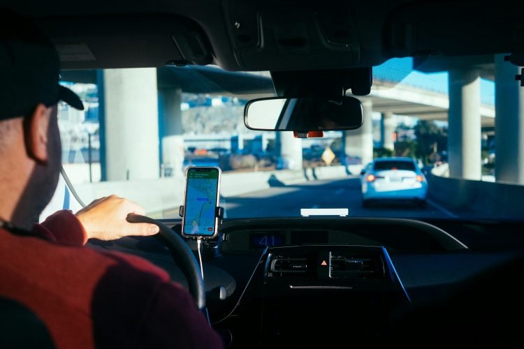 XRP Chatter Reaches Ride-Share Drivers — Small Survey Shows Mixed Results